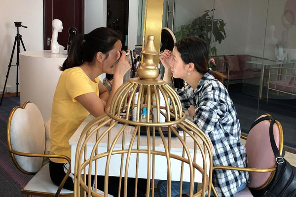 济南化妆学校培训前三名有哪些？概括教学方法多样学校
